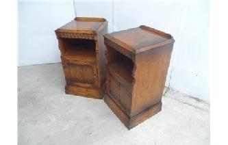 Golden Oak 1920s Style Bedside Cabinets Image